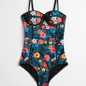 ModCloth Pippa Swimsuit, size 1X